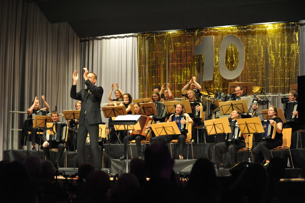 fis-a-dis au der Bühne